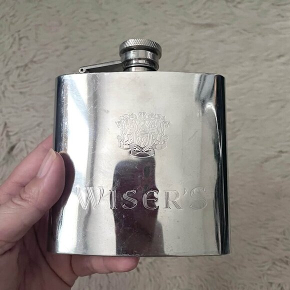 Vintage Wiser's Stainless Steel Flask - 6oz - Picture 2 of 5